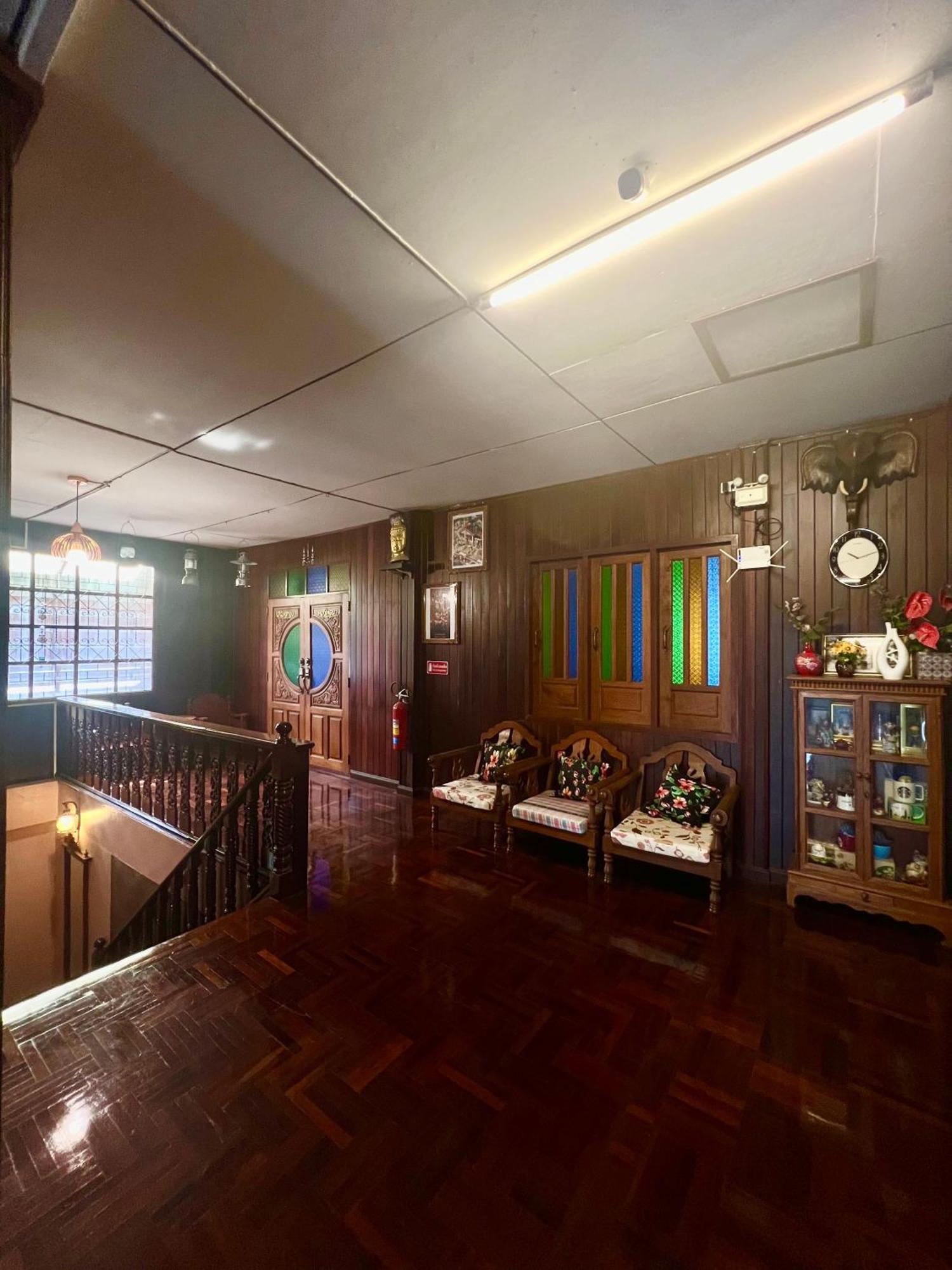 Apartamento Ban Heng Phra Nakhon Si Ayutthaya Exterior foto